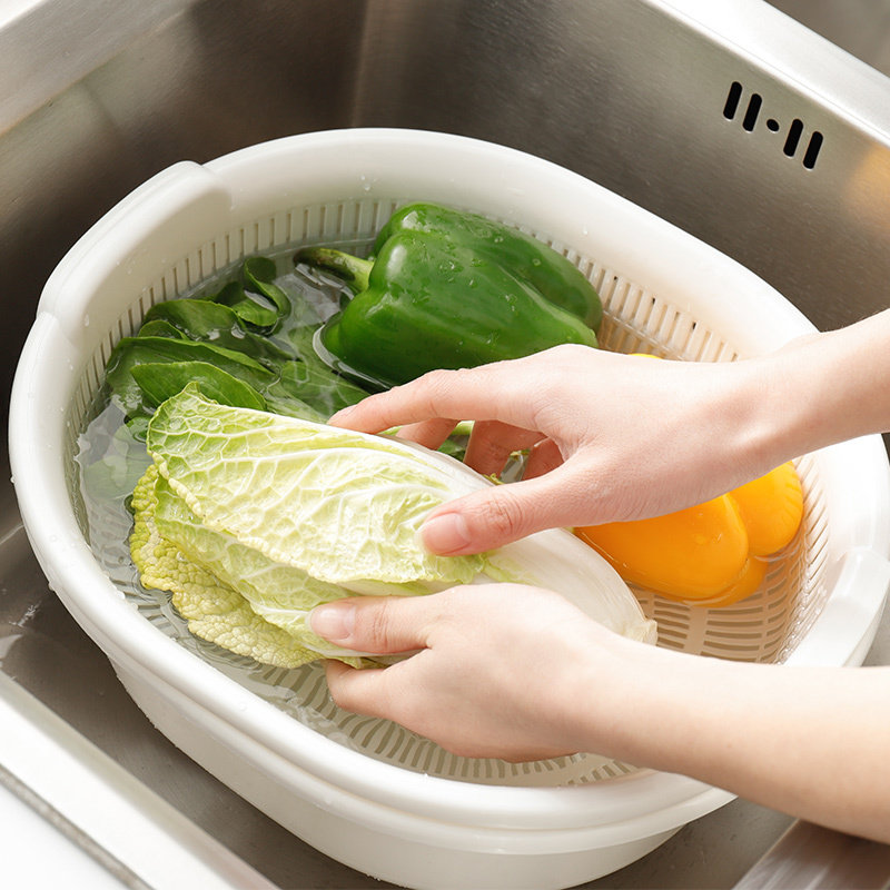 Original JAPAN IMPORTED KITCHEN DOUBLE LAYER PLASTIC DRAIN BASKET WASH BASIN DISHES FRUIT AND VEGETABLE WASH BASKET CONTAINING BASKET SUIT