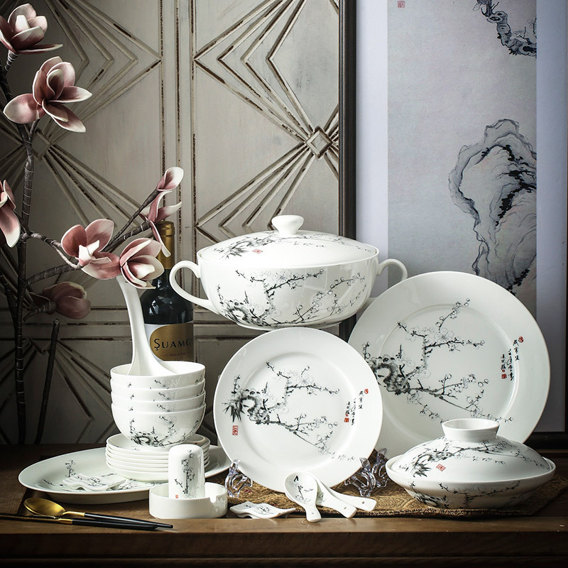Master Hongxin Designed an 80-Piece Bone China Dinnerware Set, Plates and Bowls, Jingdezhen Bone China Tableware, Bowls, Plates, and Saucers Master Hongxin Designed an 80-Piece Bone China Dinnerware Set, Plates and Bowls, Jingdezhen Bone China Tableware, Bowls, Plates, and Saucers