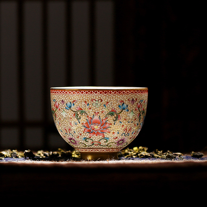 Jingdezhen hand - made ceramics from pastel personal pu 'er tea kungfu small cup tea cup