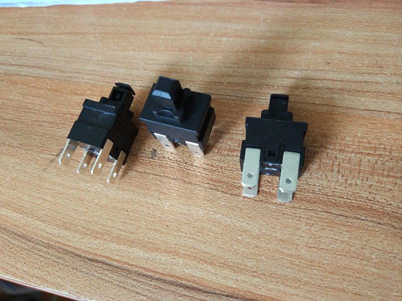 Import switch SOKEN Haier Electrolux vacuum cleaner switch water heater button self-lock 4 feet 16A