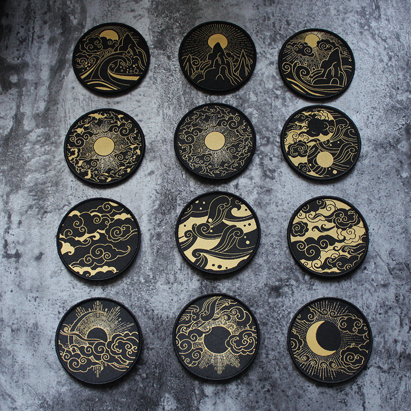 Chinese Element twelve Xiangyun Magic Magic Sticker Morale Badge Sunday Sun Shan Shan Shan Wave Badge Arm Chapter DIY Hole Sticker Zhang