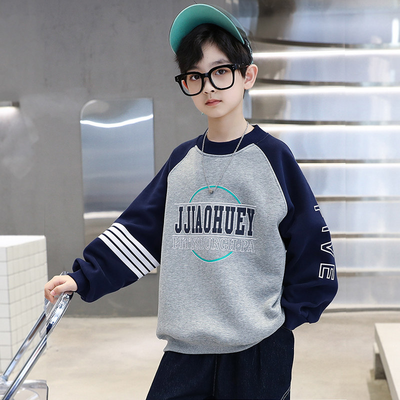 男の子用春物スウェットシャツ、秋春スタイル、2026年新作、子供用Lサイズ、純綿、クールでスタイリッシュ、トレンディな男の子用トップス