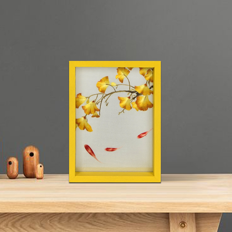 YiFei Xiang embroidery pure hand embroidery home desktop knick-knacks simple children's room living room bedroom solid wood fittings