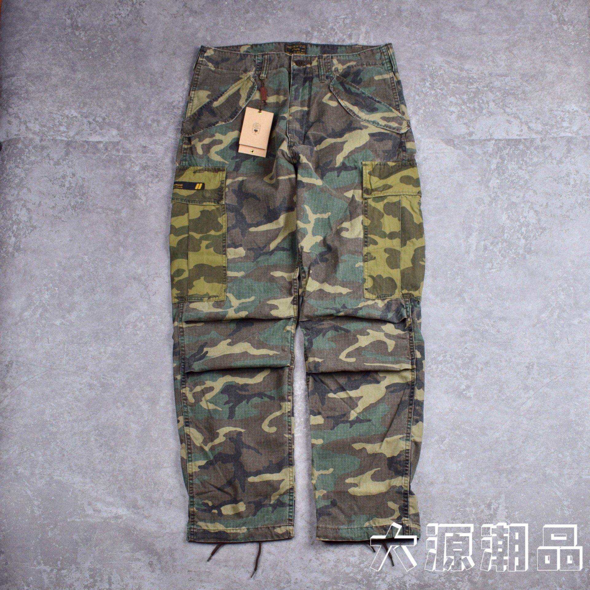 Spot BAPE x WTAPS CARGO Limited joint pitch camouflage large pocket workers pants 17AW