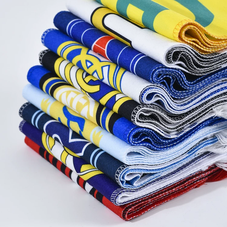 Футбол scarf?
