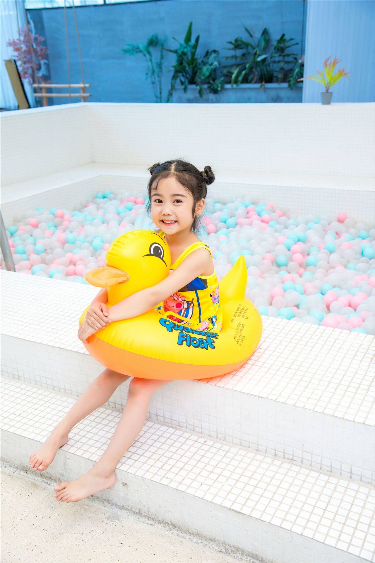 B.Duck, милый плавательный круг, увеличенная толщина, защита от опрокидывания 