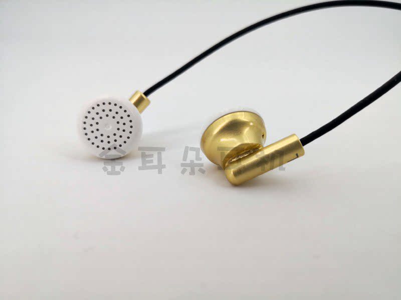 Обычная проводная гарнитура 全铜耳塞 黄铜陶瓷超靓音质 女毒女声男声人声均衡 平头胆味耳机 29534