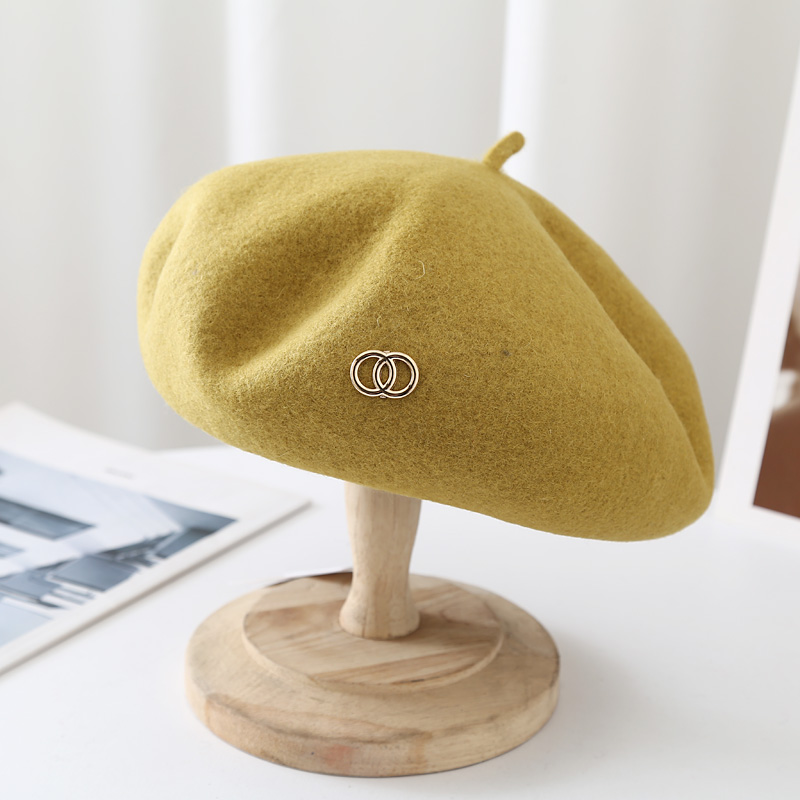 Women's Casual Solid Color Eaveless Beret Hat display picture 2