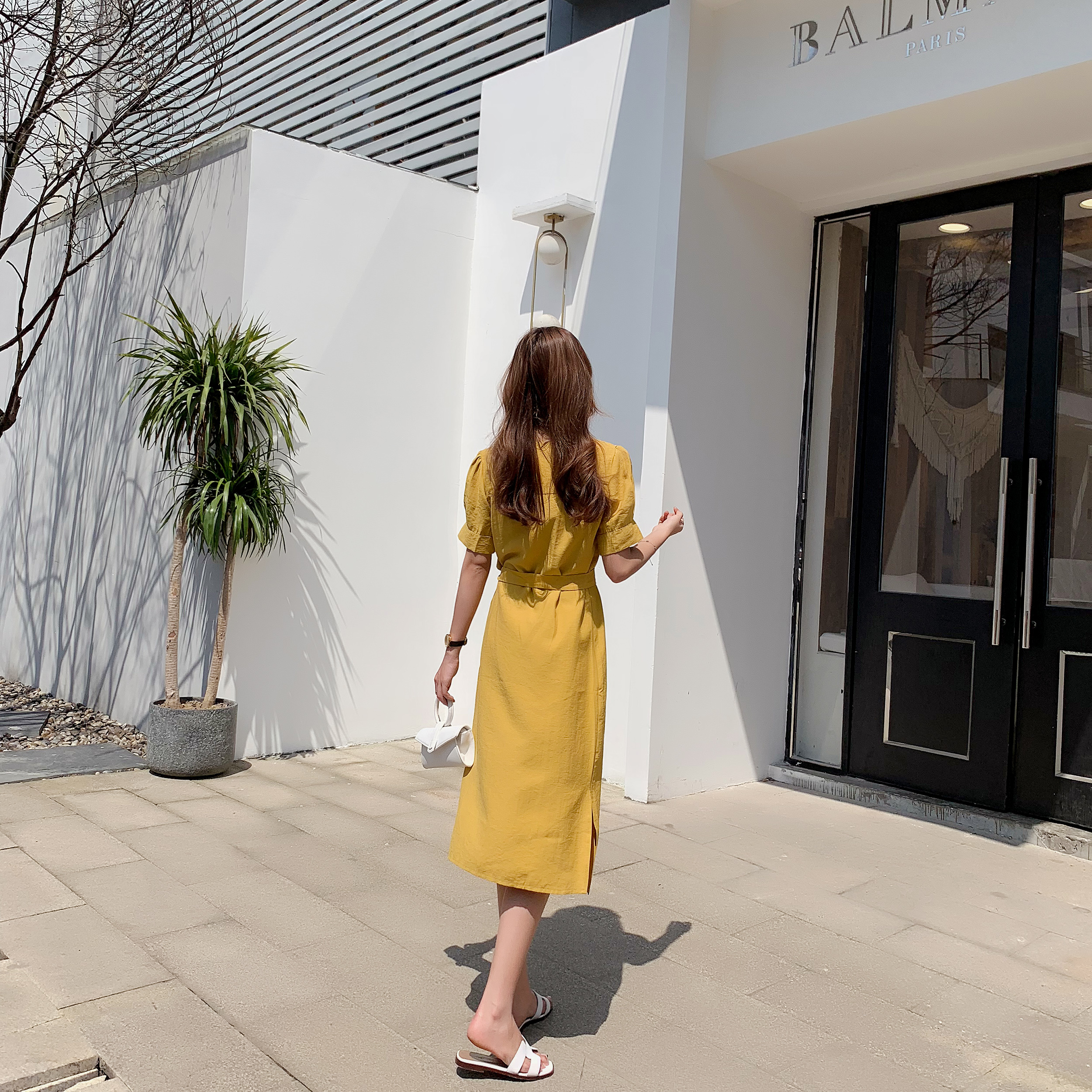 VK旗艦店 韓系純色收腰系帶復古修身氣質顯瘦短袖洋裝