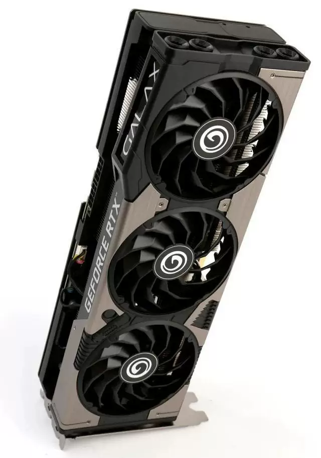 Гигабайт RTX2060 S 6G графическая карта поддерживает интерфейс PCI-E 2.0, гибридное охлаждение, DDR6 память — игровая видеокарта
