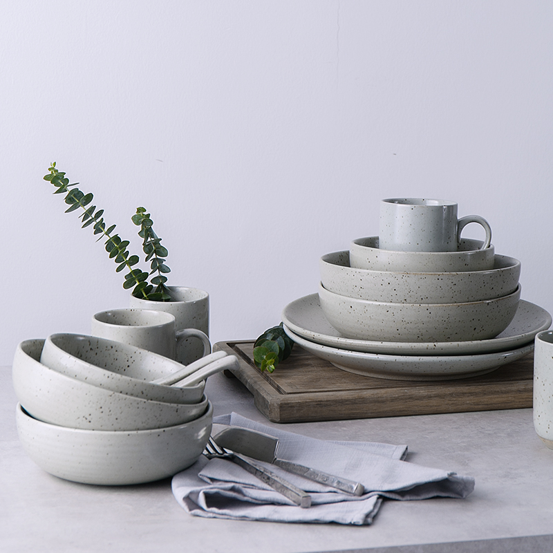 And cream - colored, add some shallow bowl of household ceramic bowl the mercifully rainbow such as bowl bowl dish bowl of soup bowl of fruit salad bowl bowl