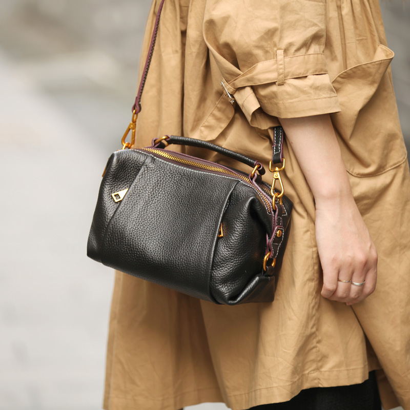 New retro Boston simple texture soft top layer cowhide hand-held one-shoulder messenger double-compartment leather ladies bag