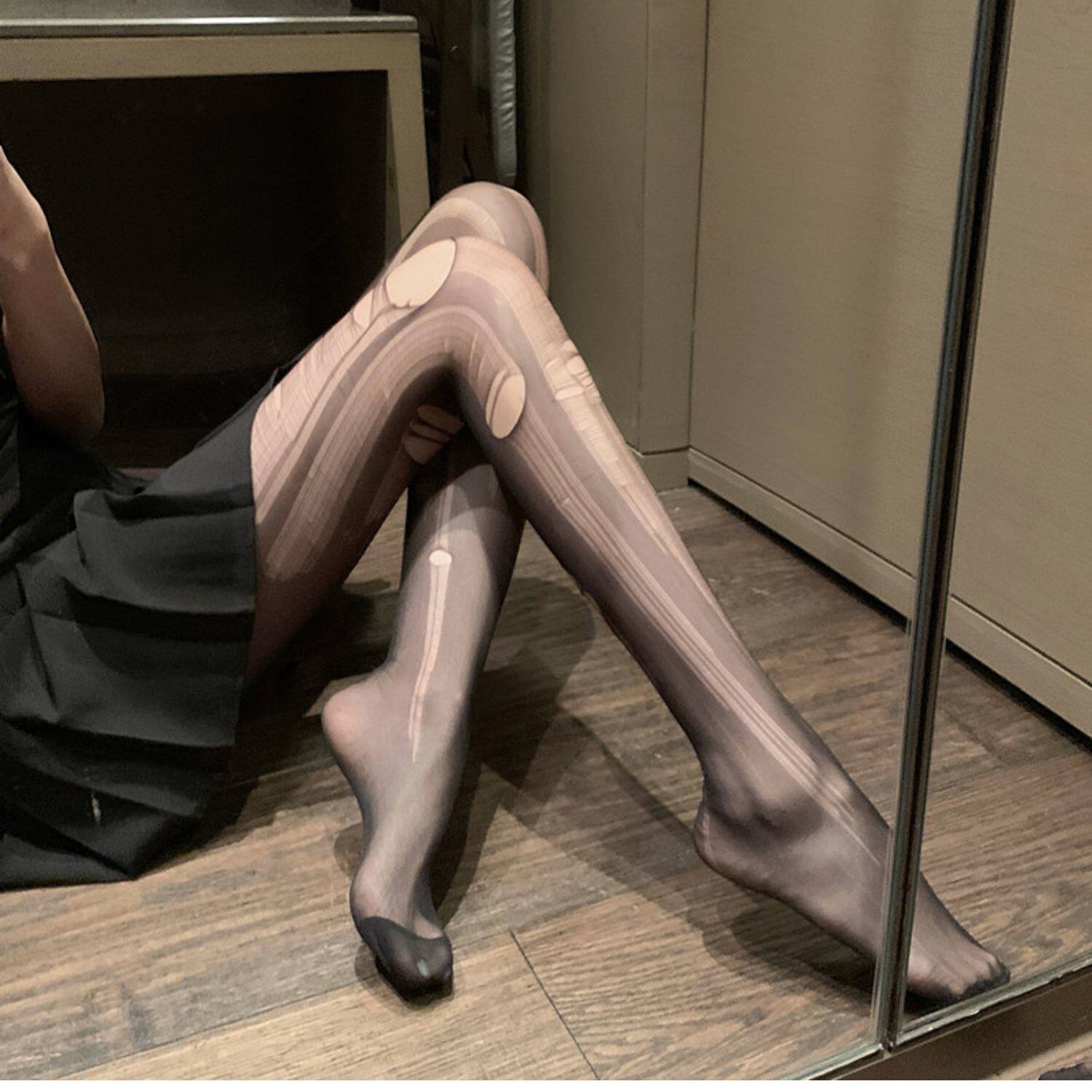 Nightclub tearable stockings babes sexy sexy female thin section stockings hand tear free stockings one-time arbitrary cut