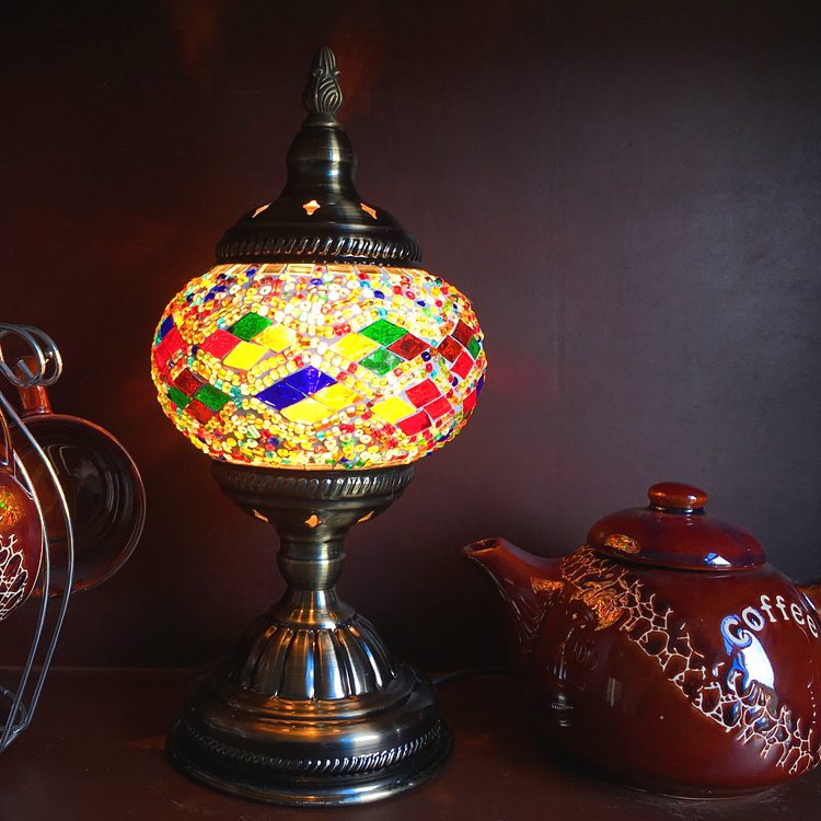 Mediterranean Retro Romantic Gift Gift with Unique Features and Creative Ideas for Bedroom Bedside Study Handmade Glass Turkish Table Lamp