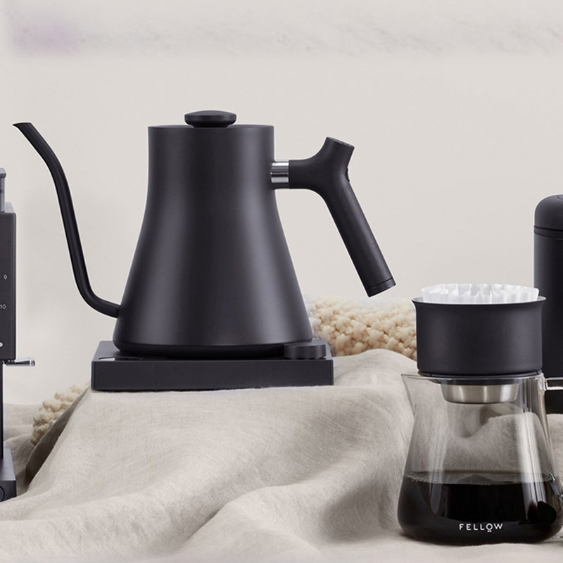 Fellow Stagg Smart Hand-Brew Coffee Pot with Long Spout, Constant Temperature Control, Electric Heating for Boiling Water Ekg0.9 Pro