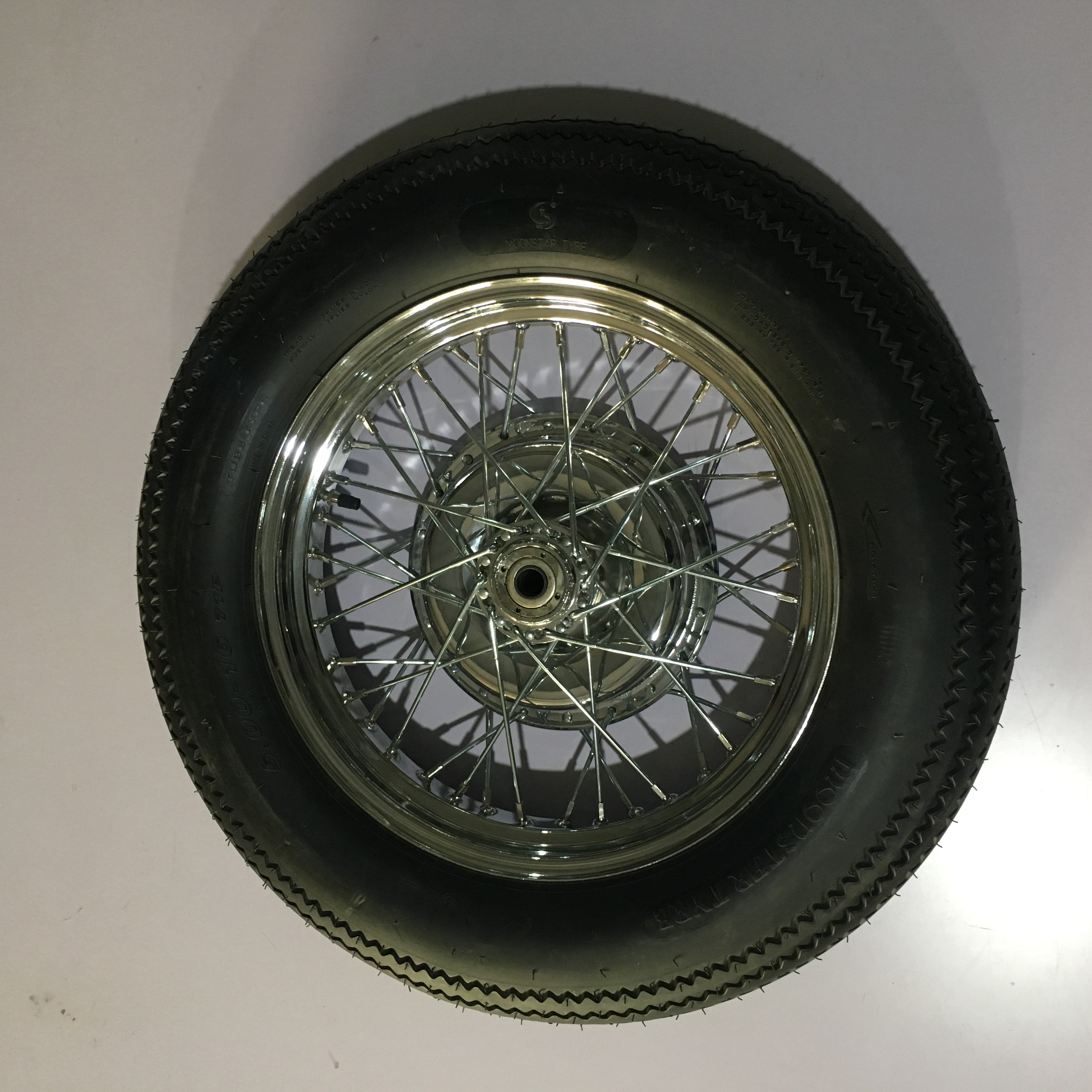 Yangtze River 750 satchel side three wheels 3 75-19 500-16 tire assembly rim assembly retro wheel assembly