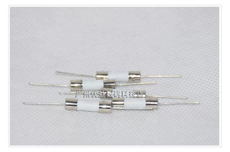 Cầu chì bếp từ bảo hiểm 5X20mm bằng gốm có cầu chì đồng chốt 250V10A12A20A15A30 cầu chì ống 15a