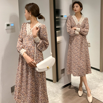 Net red pregnant women autumn dress fashion 2021 New early autumn pregnant women floral French elegant long sleeve thin