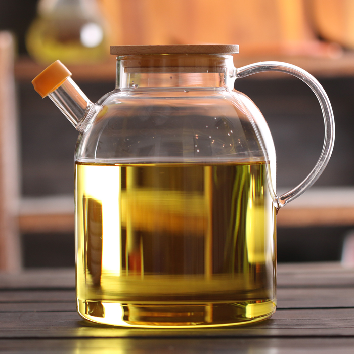 Large-capacity kitchen supplies oil pot Japanese-style leak-proof large oil bottle glass household large edible oil jar honey jar