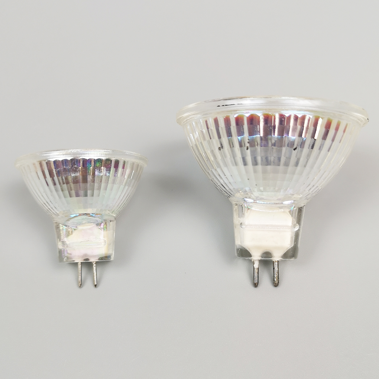 Halogen 12V light cup MR11 MR16 20W 35W 50W 50W halogen tungsten lamp pin spotlight big cup small cup