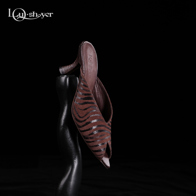 Lou Shoyer Retro Stylish Fish-Mouth Wild Zebra Print Mules Open-Toe Pointed High-Heeled Sandals for Women Lou Shoyer Retro Stylish Fish-Mouth Wild Zebra Print Mules Open-Toe Pointed High-Heeled Sandals for Women
