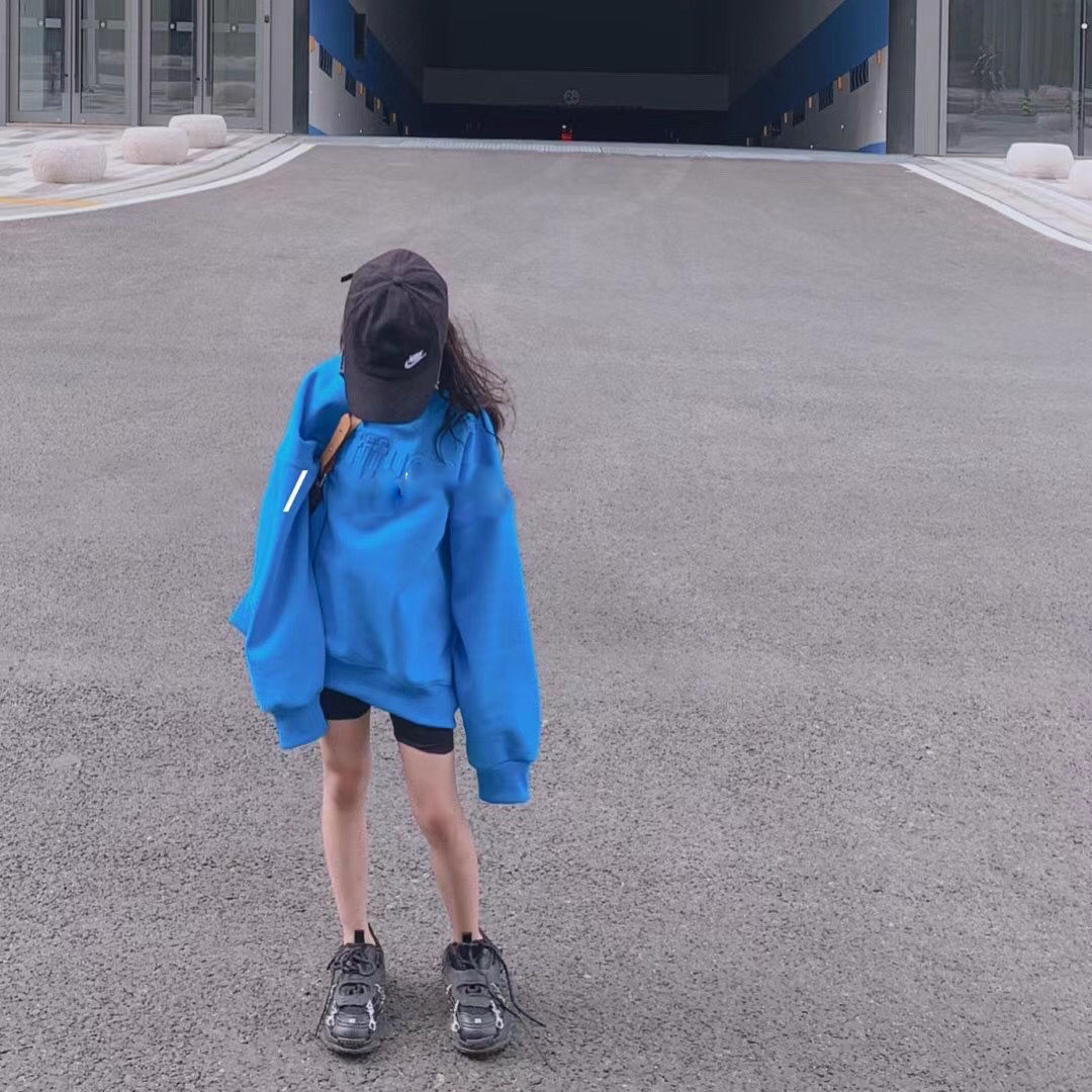 Parents and children dress girls middle - long - edition jersey 2021 new Han edition in autumn of the big children's loose stereo - letter sweater