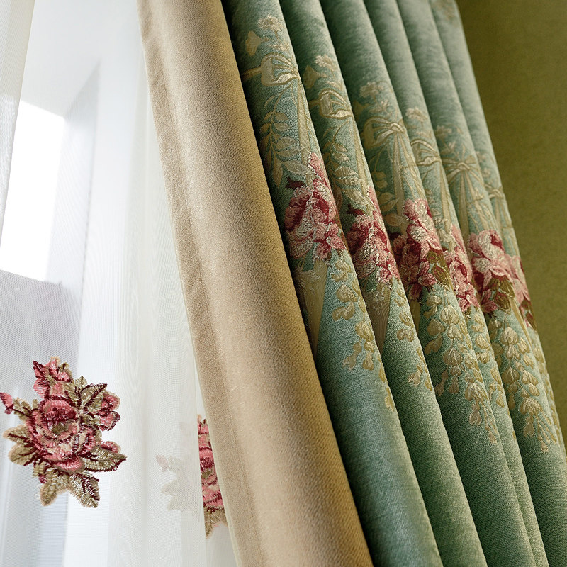 ����������ʽѩ����Ứ�ڹⴰ����Ұ����