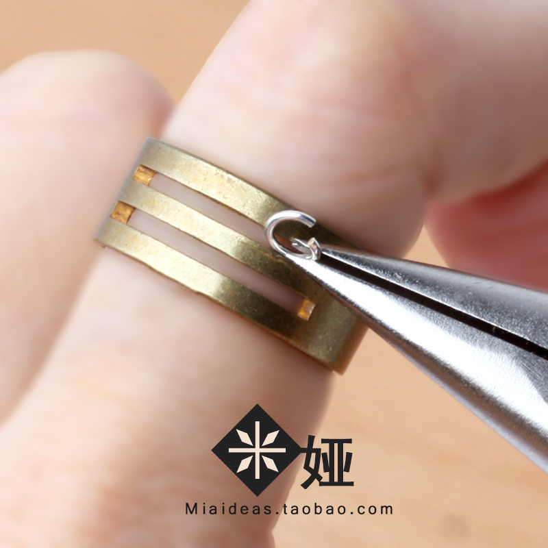 Hand winding tool Open C-ring tool Brass ring ring Easy to open the mouth ring
