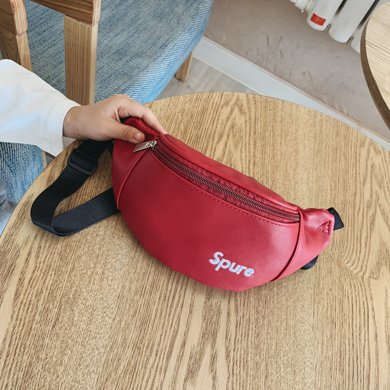 Korean version of the trend fashion baby Messenger backpack casual boys and girls chest bag personality children's pockets new foreign style