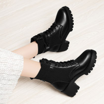 Female Yingren Wind 2021 New Thick Bottom Autumn Winter Coarse Heel High Heel Short Boot Plus Suede Locomotive Boots Black