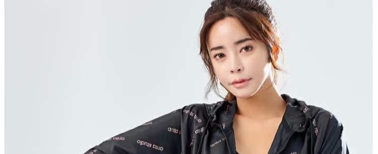Anta trang web chính thức áo khoác nữ áo gió đơn 2019 hè mới thời trang áo khoác đơn mới áo khoác nữ - Áo gió thể thao áo gió adidas chính hãng