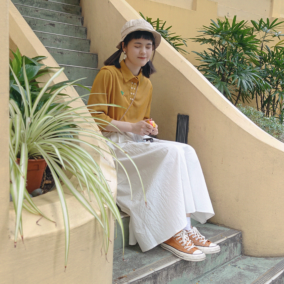 Neon hoang dã | bông màu rắn túi nửa chiều dài ăn mặc giản dị hoang dã lỏng đầm trắng kaki chân váy tutu