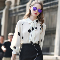 2021 early Autumn New temperament polka dot bow shirt long sleeve shirt fashion casual loose chiffon top women