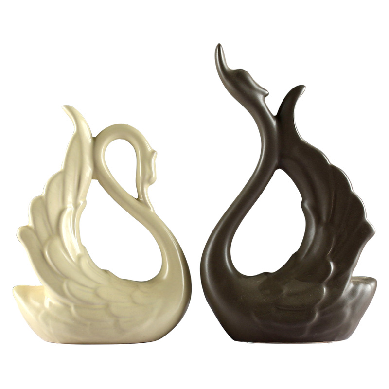 Modern Nordic creative ceramic household restaurant wine ark, guest bedroom TV ark adornment feather swan furnishing articles