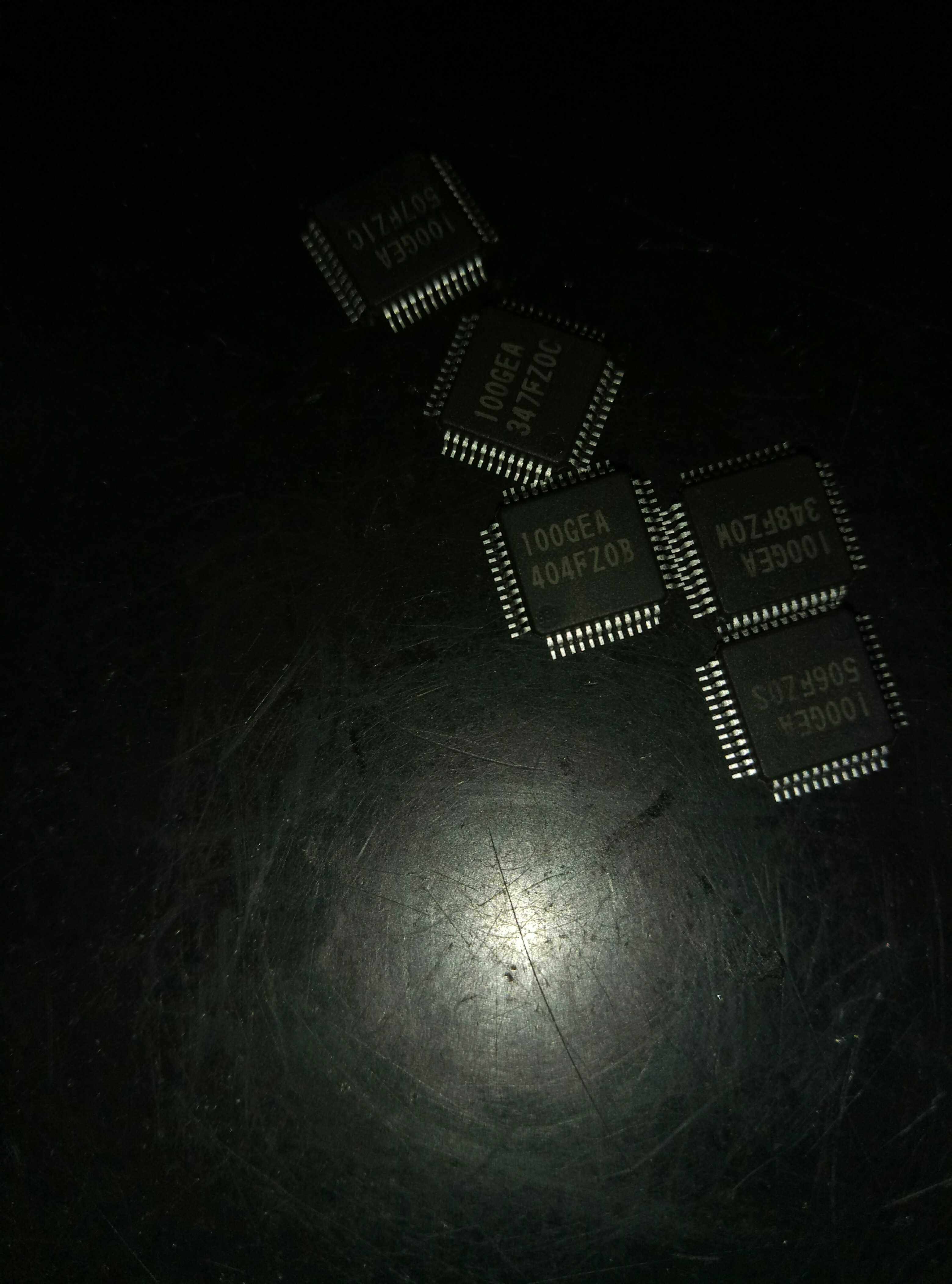 R5F100GEA 100GEA Quality Assurance