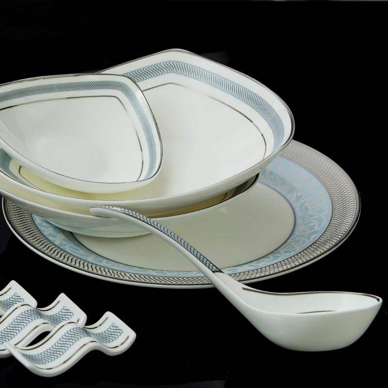 Far industry - European - style key-2 luxury ipads porcelain tableware suit dishes of jingdezhen ceramic porcelain gift set blue dream