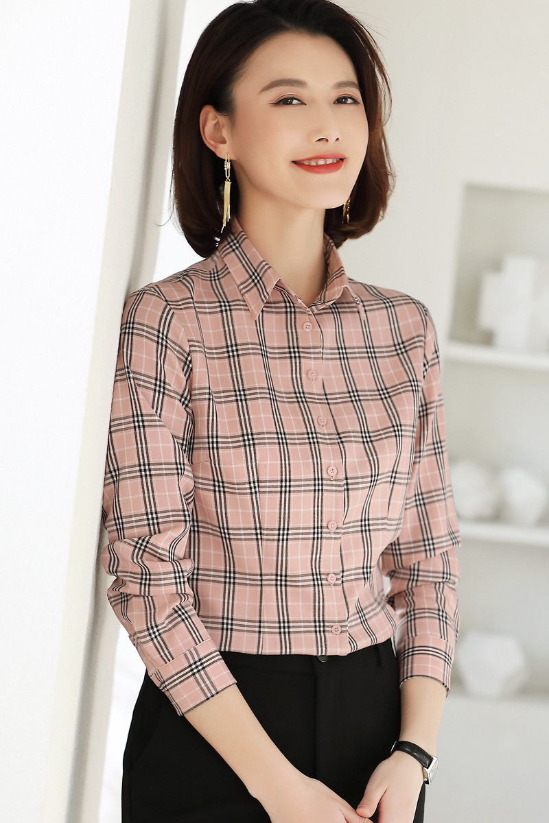 璐絲百麗粉色格子襯衫女長(zhǎng)袖職業(yè)氣質(zhì)上衣新款流行洋氣格紋襯衣