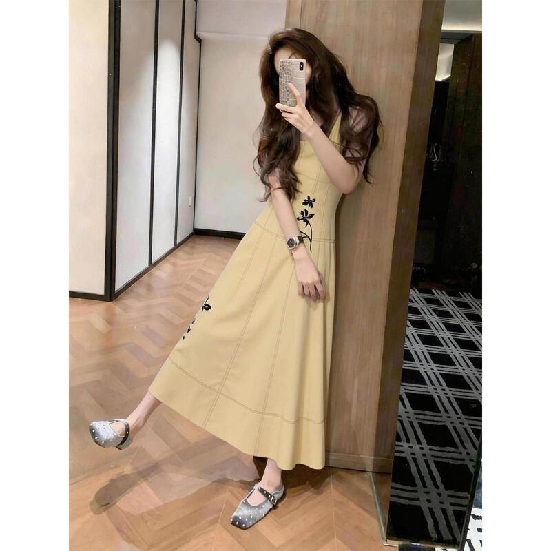 French-Style Yellow Vest Dress for Women 2026 Spring New Style Unique and Super Pretty Sleeveless Long Dress for Vacation