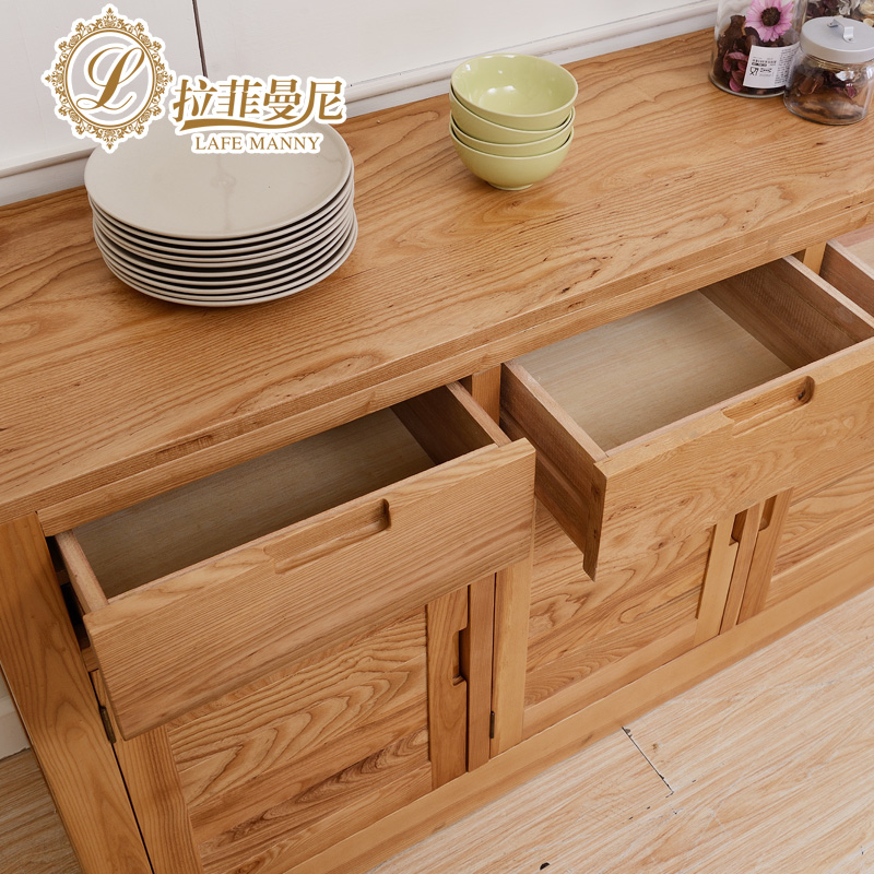 �������ᱱŷ��ʵľ�ͱ߹�UX001