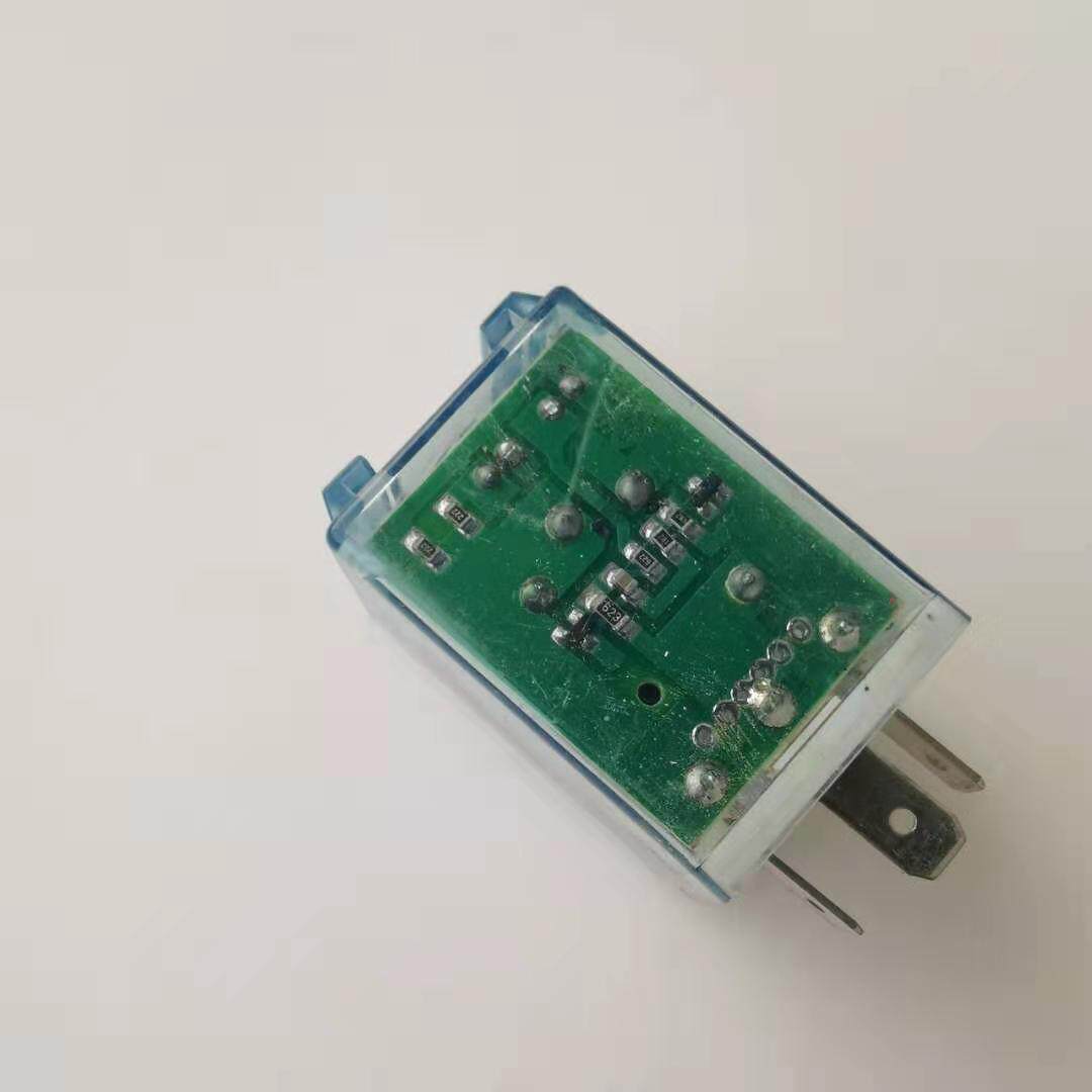 帶指示燈閃光器三插12v24v汽貨車方向燈農用車140雙閃控制器通用