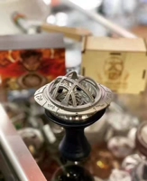 Темно-серый