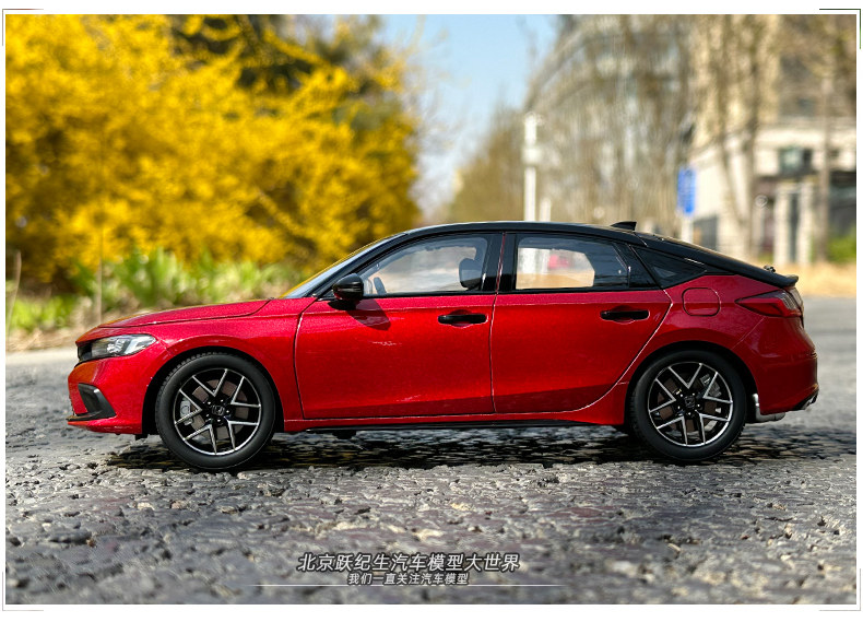 Modèle Réduit Honda Civic Hatchback 2023 Rouge 1:18 - Jouet Collection En Métal, Neuf Sous Boîte