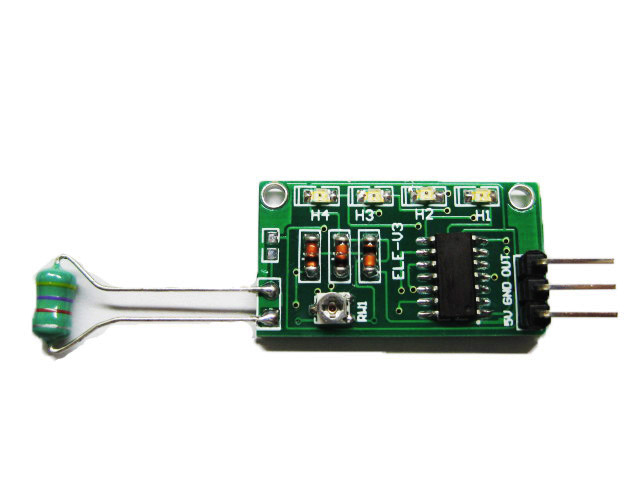 Electromagnetic wave detection sensor voltage output LED display strength (two shots)