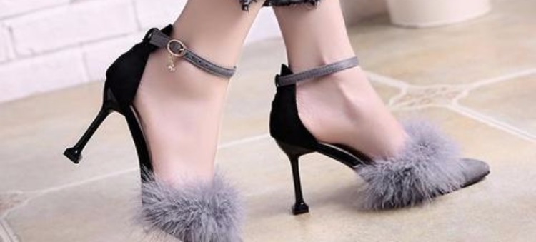 Dép Baotou 2018 phiên bản Hàn Quốc mới đẹp với khóa từ cao gót nữ mùa hè mèo hoang với giày lông nhọn dép quai hậu nữ