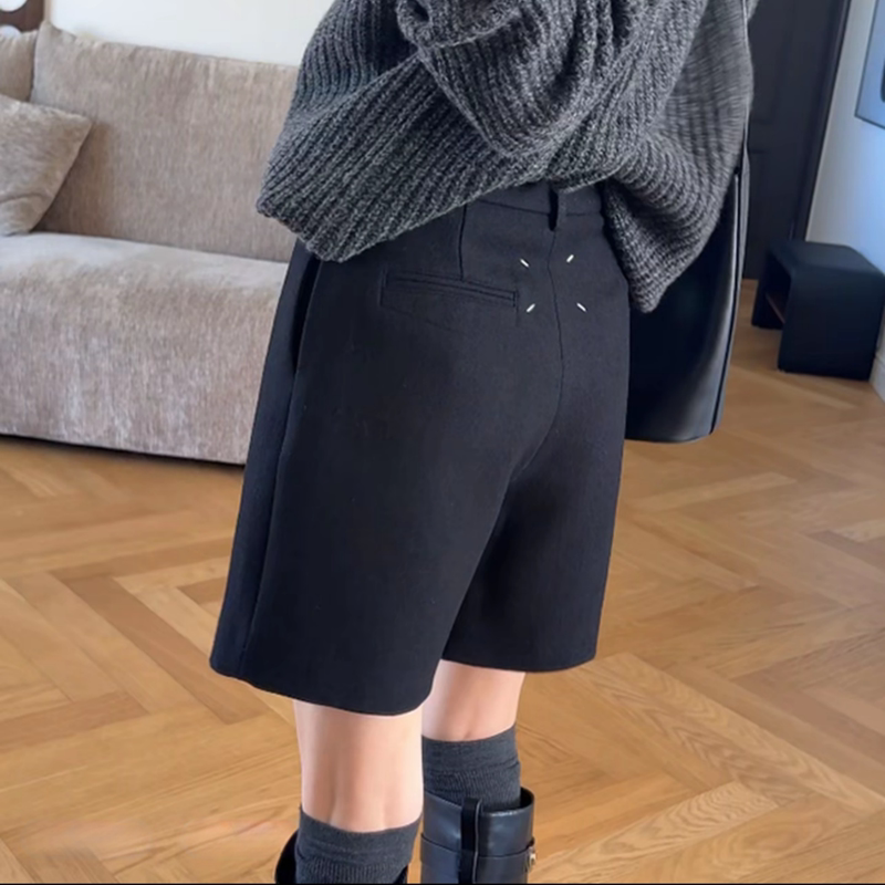 Winter New High-Waisted Woolen Shorts for Women, Plus Size, Loose, Slimming, Straight-Leg Mid-Length Pants, Boot Shorts, Pear-Shaped Body, Quarter-Length Pants