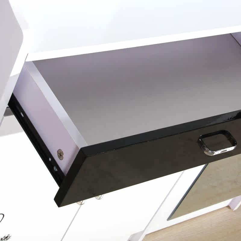 ���̾Ӽ�Լ��ɫ�Ź�DMO*D611mtg