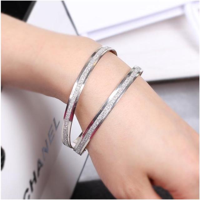 Trang sức Hàn Quốc Thời trang Hàn Quốc đôi vòng tròn mờ vàng hồng vòng đeo tay vòng đeo tay phụ kiện trang sức vòng tay pandora pnj