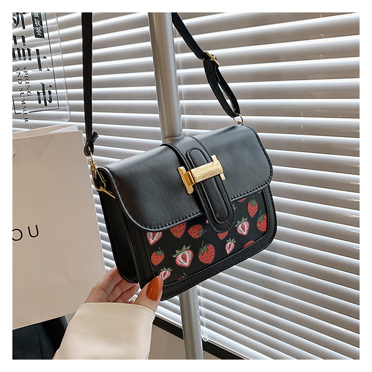 Women's Small Pu Leather Fruit Strawberry Cute Streetwear Square Magnetic Buckle Shoulder Bag display picture 45