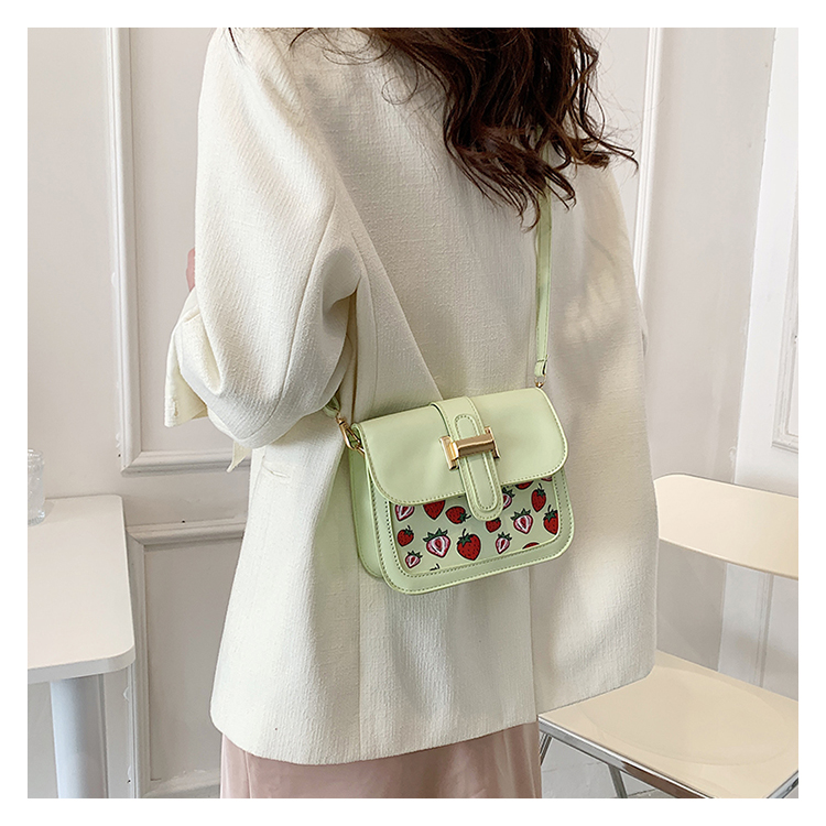 Women's Small Pu Leather Fruit Strawberry Cute Streetwear Square Magnetic Buckle Shoulder Bag display picture 22
