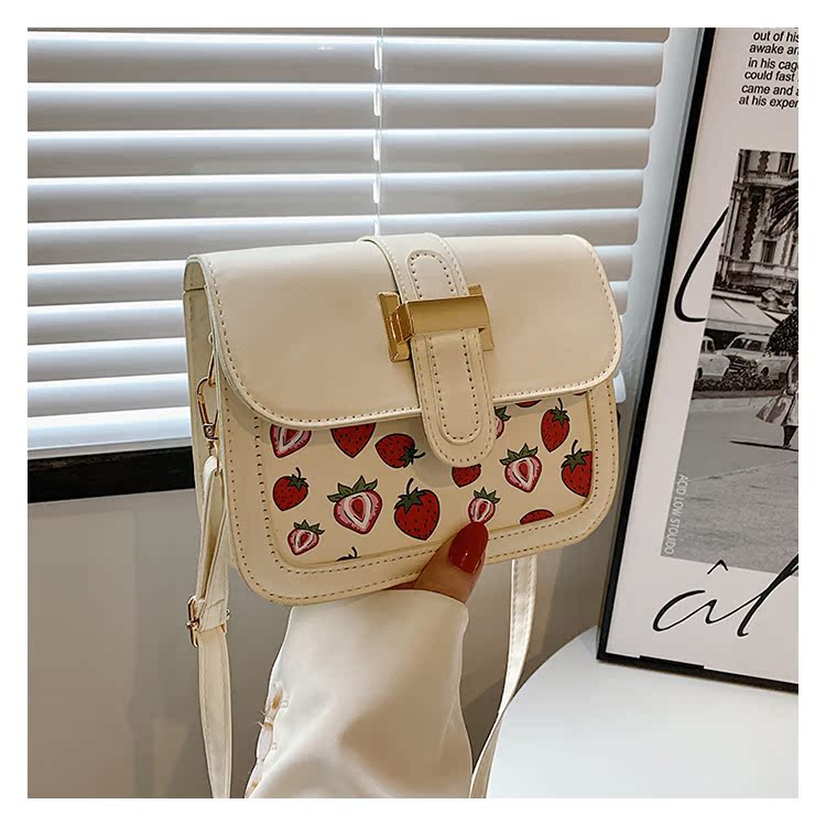 Women's Small Pu Leather Fruit Strawberry Cute Streetwear Square Magnetic Buckle Shoulder Bag display picture 84